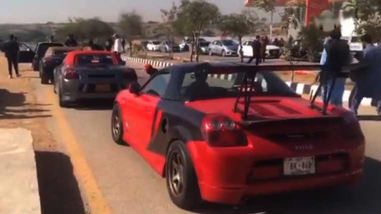 کراچی :حب آٹو کراس ریلی شامیق سعید نے جیت لی