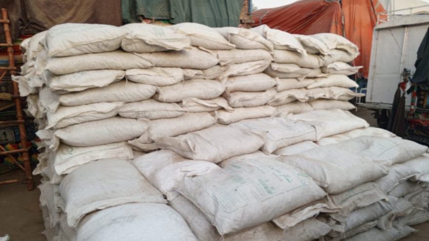 Rs170 million smuggling haul foiled as Customs nets phones, cars and cigarettes