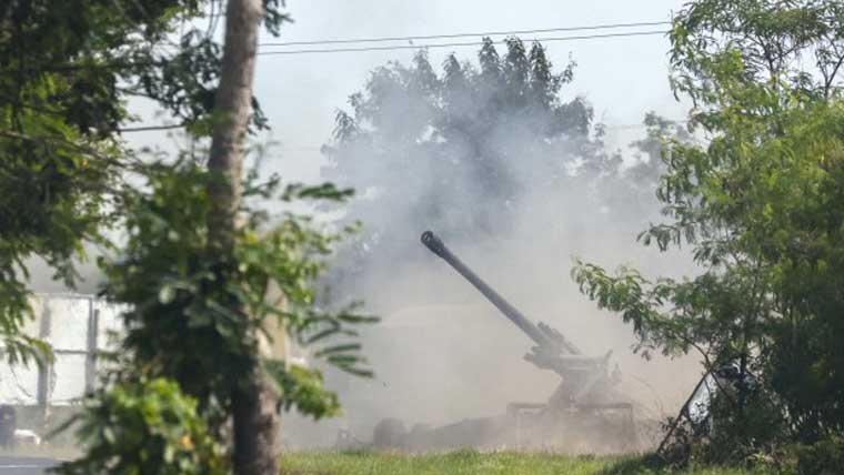 تھائی لینڈ، کمبوڈیا کے درمیان مختصر جنگ بندی کے بعد دوبارہ جھڑپیں شروع