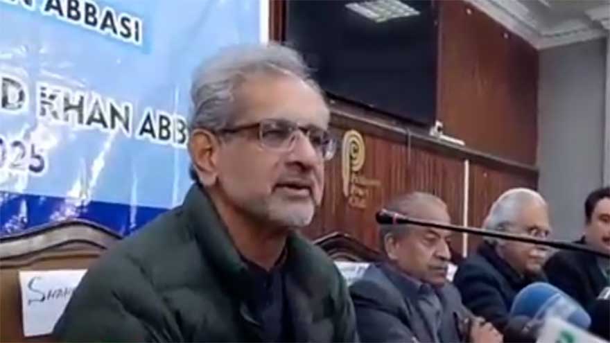 Governor's rule will be an extreme step, says Khaqan Abbasi