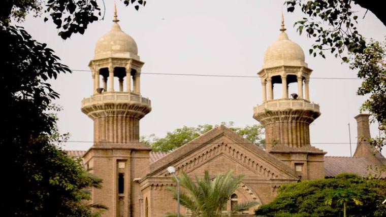 پنجاب موٹر وہیکل آرڈیننس 2025 پر فوری عملدرآمد روکنے کی استدعا مسترد