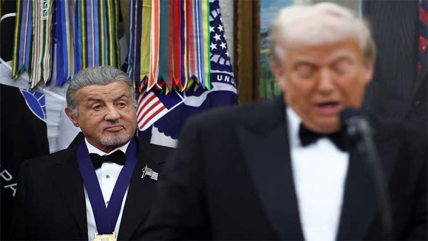 Dunya News Kennedy Center Honours fete performers, but Trump takes spotlight