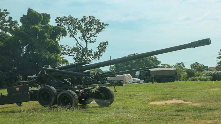 Why are Thailand and Cambodia fighting along their border?