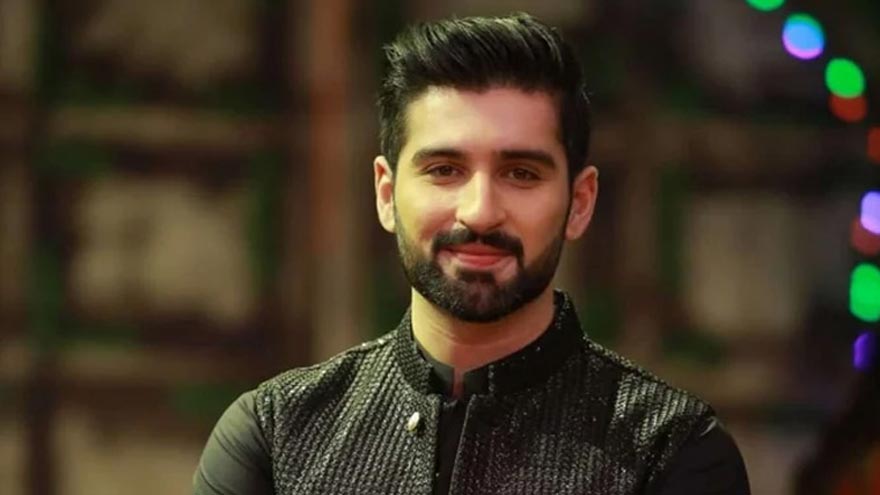 Muneeb Butt's spiritual outlook captivates fans 