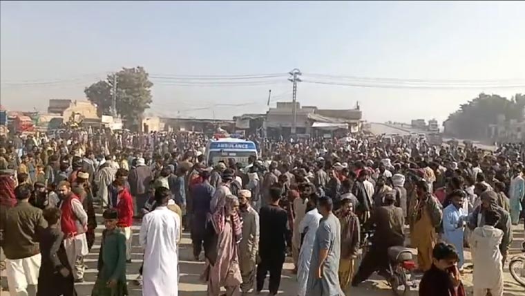 شکارپور میں مقابلہ، 9  ڈاکو ہلاک، 2 ڈی ایس پیز سمیت 4 اہلکار زخمی