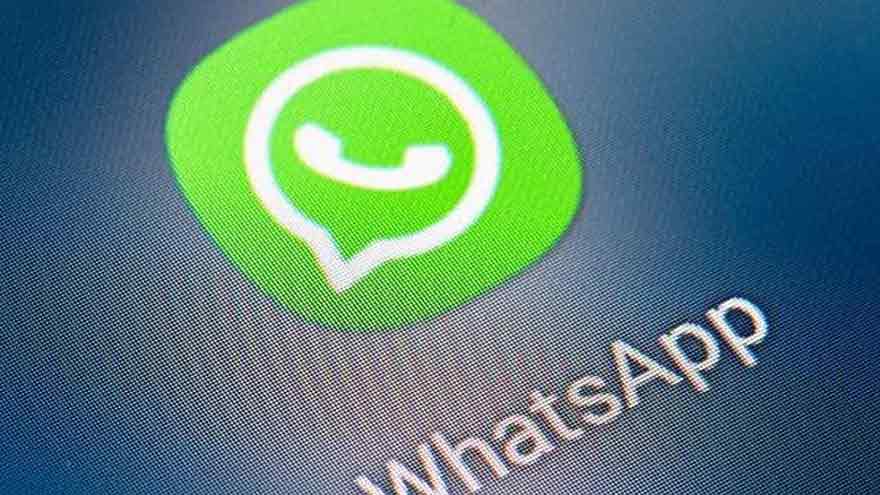 WhatsApp tests new 'chat history sharing' feature for group members