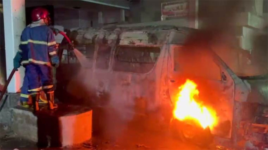 Eight injured as van catches fire in Hyderabad