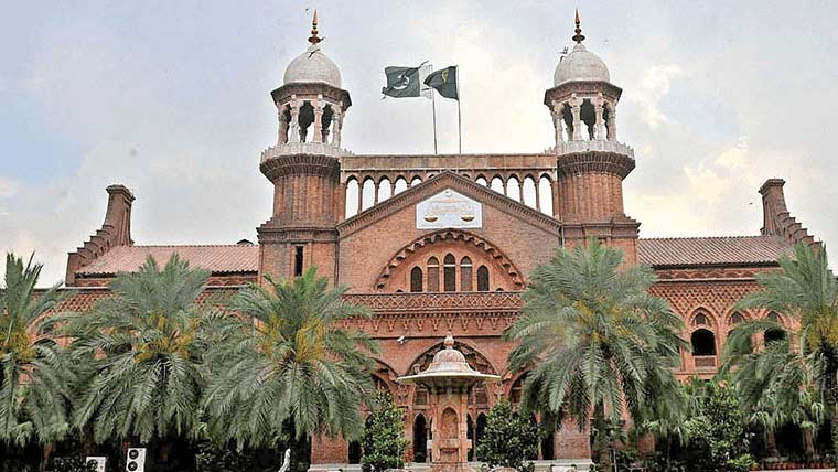 کم از کم تنخواہ ایک ہزار ڈالر کرنے کی درخواست ناقابلِ سماعت قرار دے کر مسترد