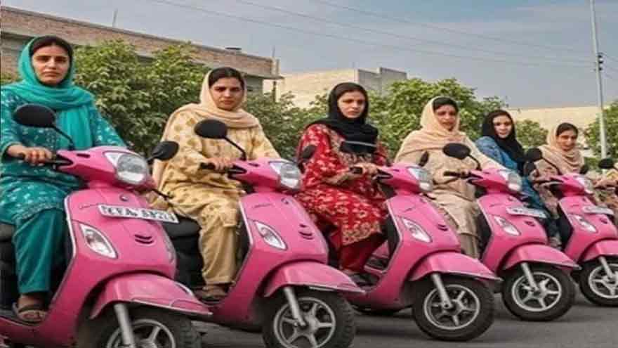 Sindh decides to launch second phase of pink scooter scheme