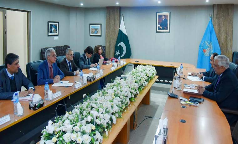 فرانسیسی ادارے اے ایف ڈی کے وفد کی چیئرمین واپڈا سے ملاقات ، باہمی اُمور پر تبادلہ خیال