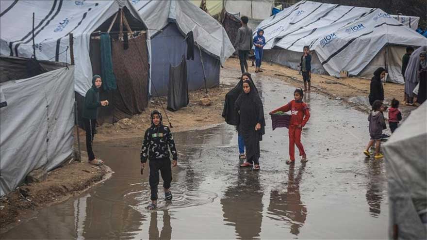 Tents flood, families seek shelter as Storm Byron bears down on Gaza