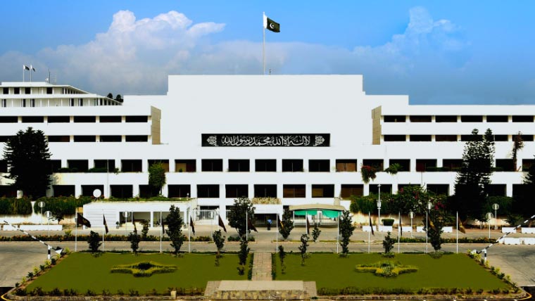 سیاسی کشیدگی میں اضافہ، اہم فیصلے متوقع