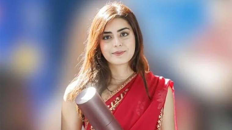 متنازع ٹویٹس کیس: سپریم کورٹ کا ایمان مزاری کے خلاف ٹرائل روکنے کا حکم