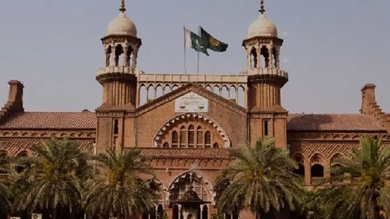 کاہنہ اغوا کیس: چیف جسٹس عالیہ نیلم کا پولیس کی خالی فائل پر سخت اظہارِ برہمی