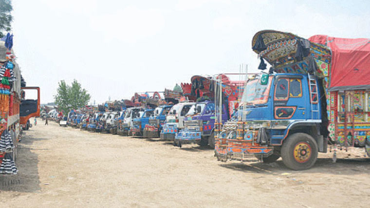 پنجاب حکومت سے مذاکرات کامیاب،گڈز ٹرانسپورٹرز کا ہڑتال ختم کرنےکا اعلان