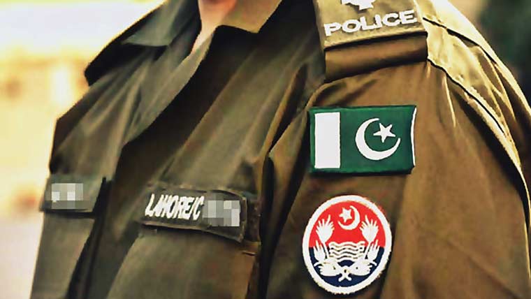 جھنگ: منشیات کا جھوٹا مقدمہ درج کرنے پر تھانیداروں سمیت4اہلکاروں کو قید و جرمانے کا حکم