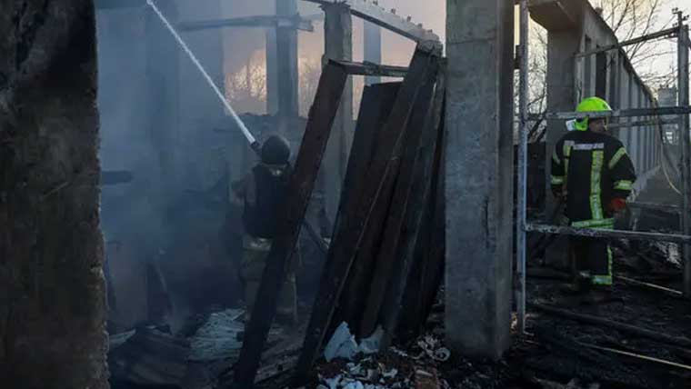 روس کا یوکرین پر میزائل حملہ، 10 لاکھ سے زائد گھر بجلی سے محروم