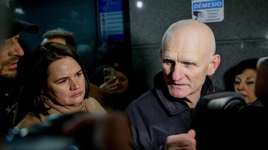 Lukashenko frees Nobel winner Bialiatski and key Belarus opposition figures in deal with US