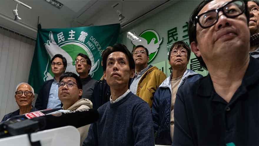  Hong Kong's biggest pro-democracy party votes to disband after more than 30 years of activism