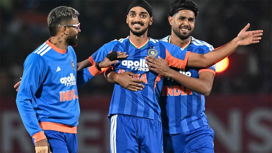 India beat South Africa to take T20 series lead