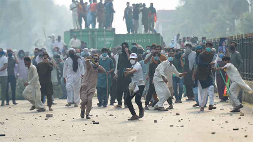  Punjab govt decides to take tough action against violent protesters
