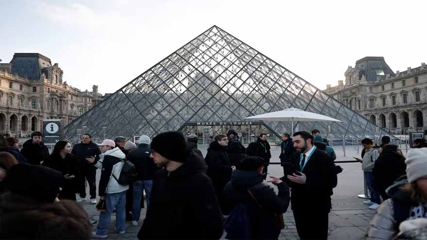 France's Louvre museum closed as workers begin rolling strike