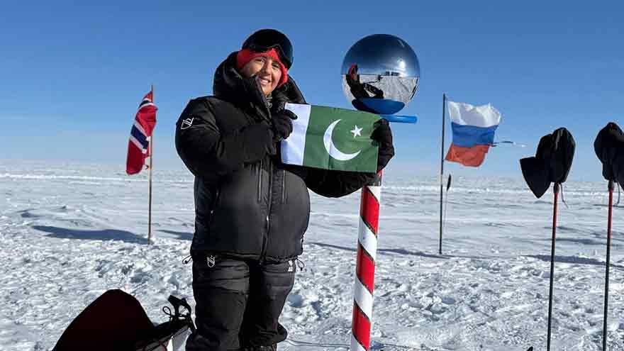 Pakistan mountaineer Samina Baig makes history by skiing to last degree of South Pole