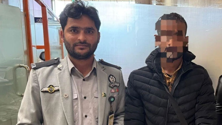 مالدووا سے ڈی پورٹ ہونے والا مسافر کراچی ایئرپورٹ پر گرفتار