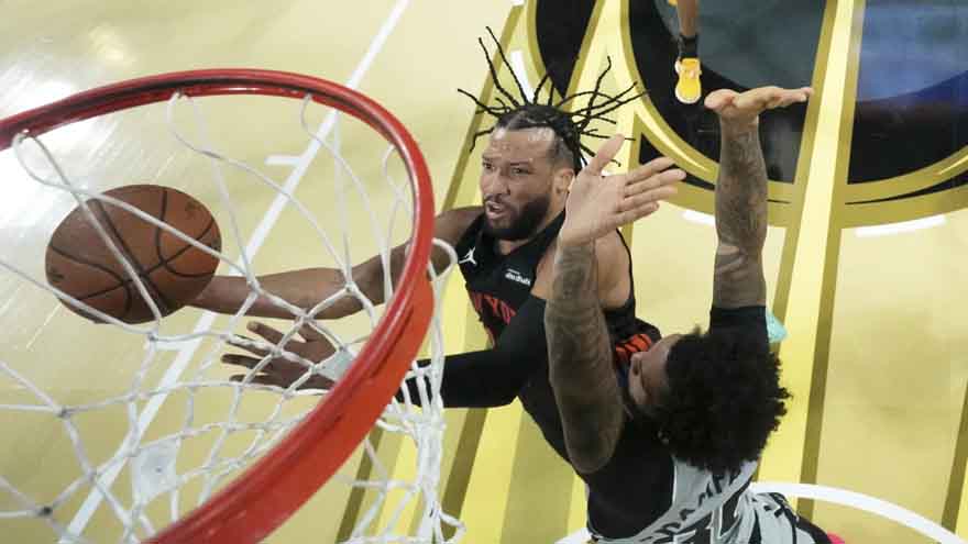 Knicks win NBA Cup after rallying to beat Spurs 124-113