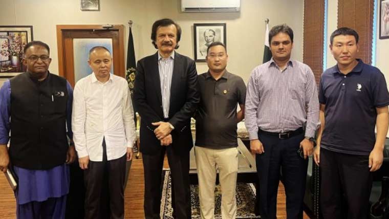ہارون اختر خان سے چینی کمپنی کے وفد کی ملاقات، باہمی امور پر تبادلہ خیال