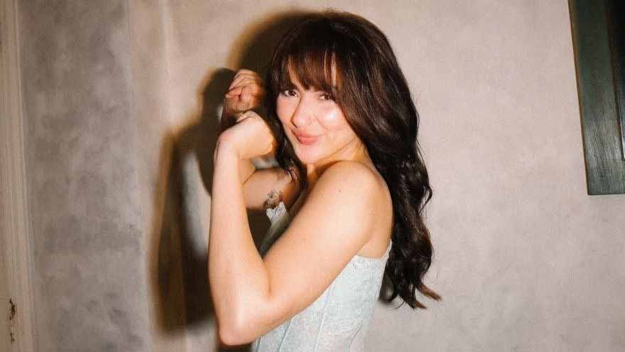 Hania Aamir breaks silence on botox, surgery rumours