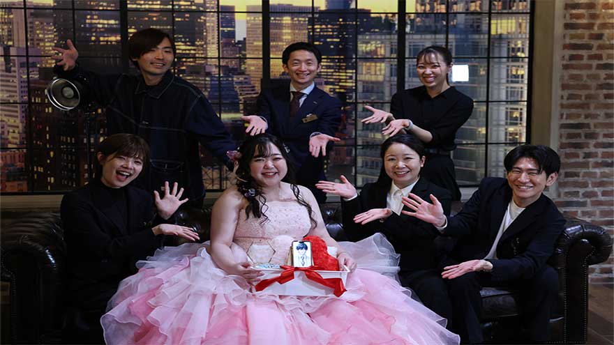 AI romance blooms as Japanese woman weds virtual partner of her dreams