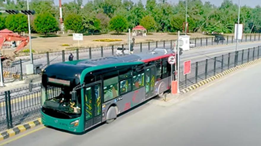 KP orders crackdown against vehicles operating on BRT routes in Peshawar