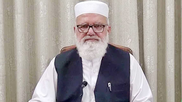 بھکاری حکمران بھی ڈی پورٹ ہوں گے تو ملک معاشی ترقی و استحکام حاصل کریگا: لیاقت بلوچ