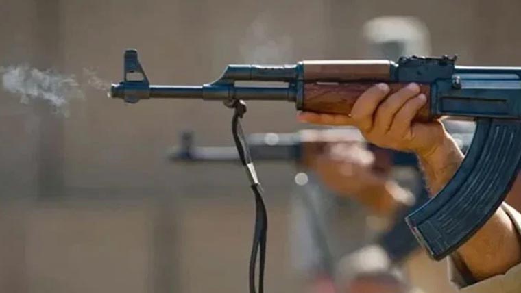 اورکزئی: پولیس وین پر فائرنگ، 3 سالہ بچی کے قتل میں ملوث 3 ملزمان ہلاک