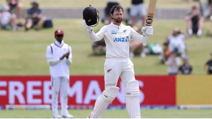 'Never enough': Conway leans on McKenzie wisdom in epic 300 stand