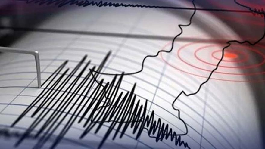 Strong earthquake jolts several areas of KP