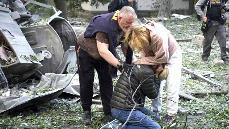 روس کے مذاکرات کے دوران یوکرین پر میزائل حملے، 7 افراد ہلاک