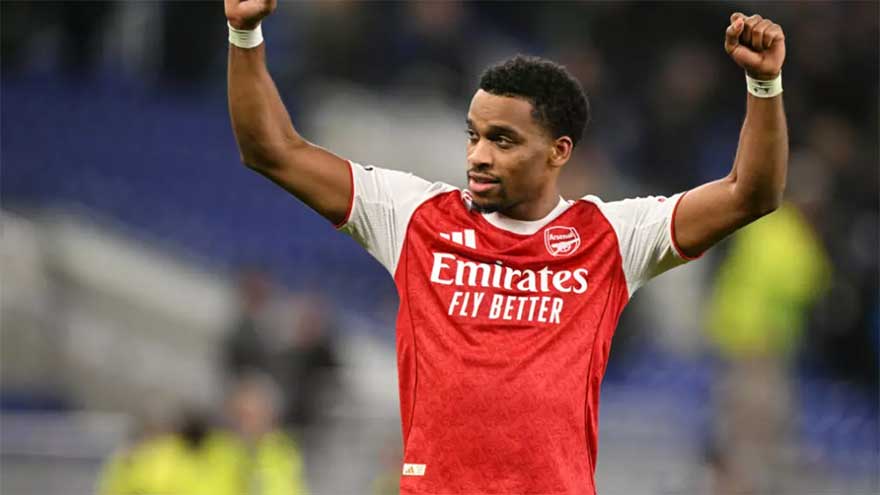 Arteta tells leaders Arsenal to 'learn' while winning