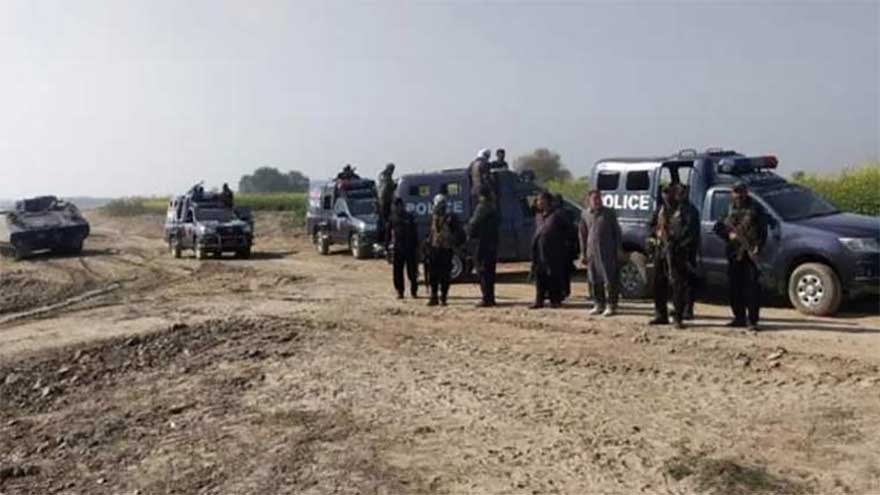 Nine robbers killed, seven abductees rescued in Punjab, Sindh Katcha area operation