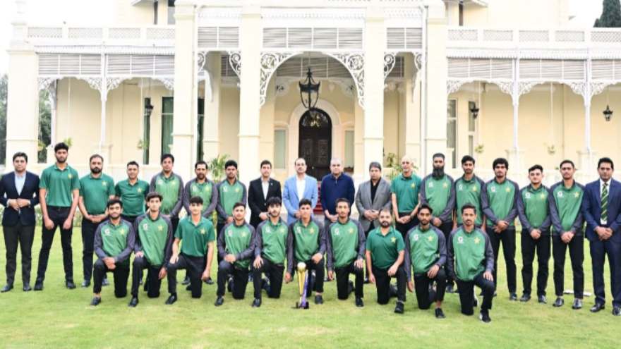 Pakistan U19 cricket heroes receive warm reception from Field Marshal Asim Munir at GHQ