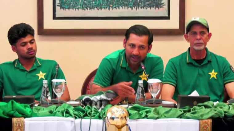 ٹیم کے مینٹور سرفراز احمد نے بھارتی رویئے کو افسوسناک اور غیر اخلاقی قرار دیدیا