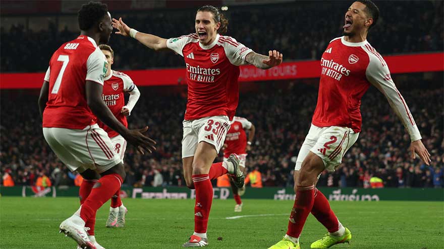 Arsenal reach League Cup semis with shoot-out win over Palace