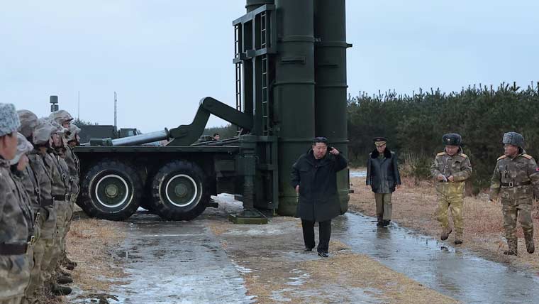 شمالی کوریا کا زمین سے فضا میں مار کرنیوالے میزائل کا کامیاب تجربہ