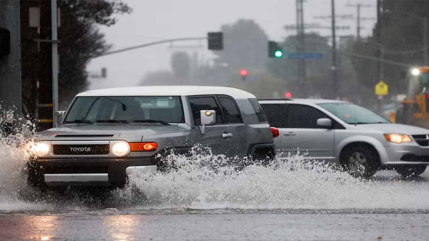 Heavy rains drench Southern California, spawn flash flooding, mud flows