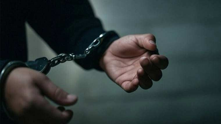 اینٹی کرپشن کی کارروائی، ضلع مہمند میں دو ملازمین رشوت لیتے ہوئے گرفتار