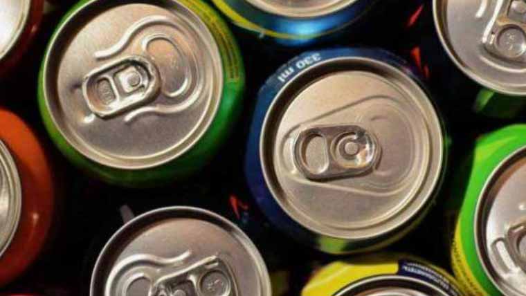 کویت میں انرجی ڈرنکس کی خریداری کیلئے عمر کی حد مقرر