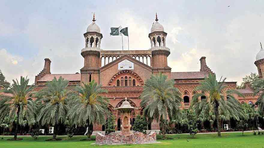 Contempt petition filed against CM Maryam, Azma Bukhari over property law remarks