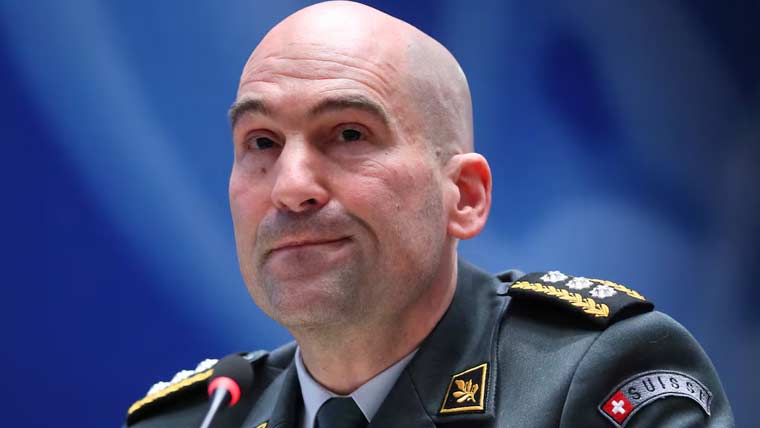 ملک بڑے بیرونی حملے کیخلاف اپنا دفاع کرنے کے قابل نہیں، سوئس آرمی چیف