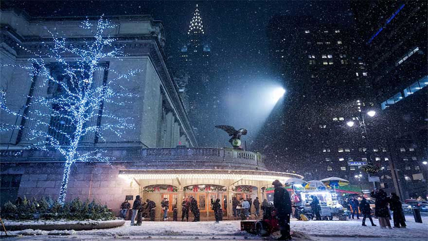 Winter weather in US Northeast leads to thousands of flight delays, cancellations